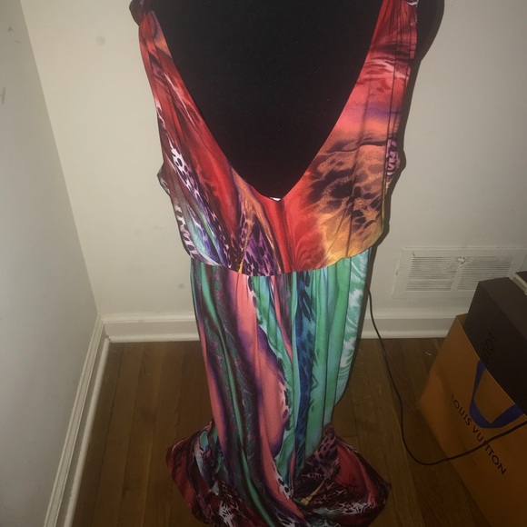 Pretty Maxi Dress - Picture 2 of 3